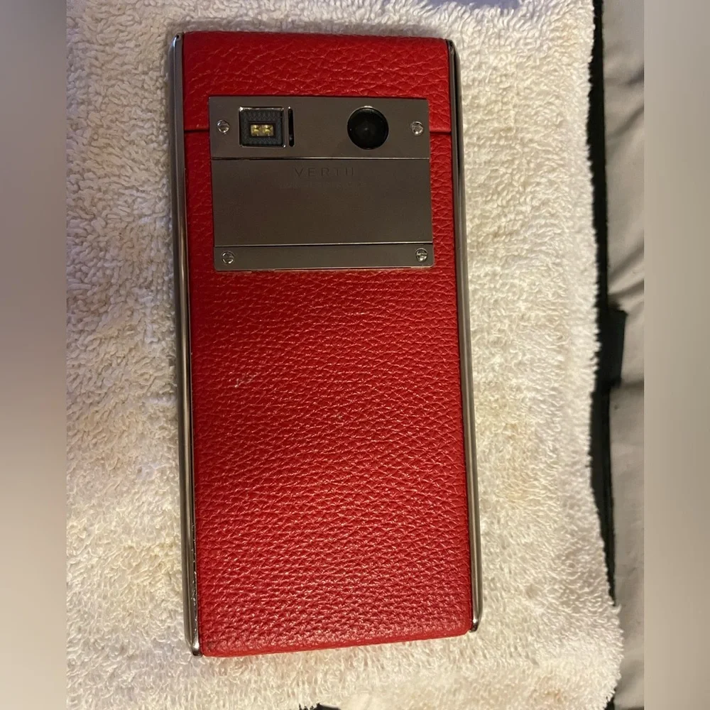 Vertu Aster